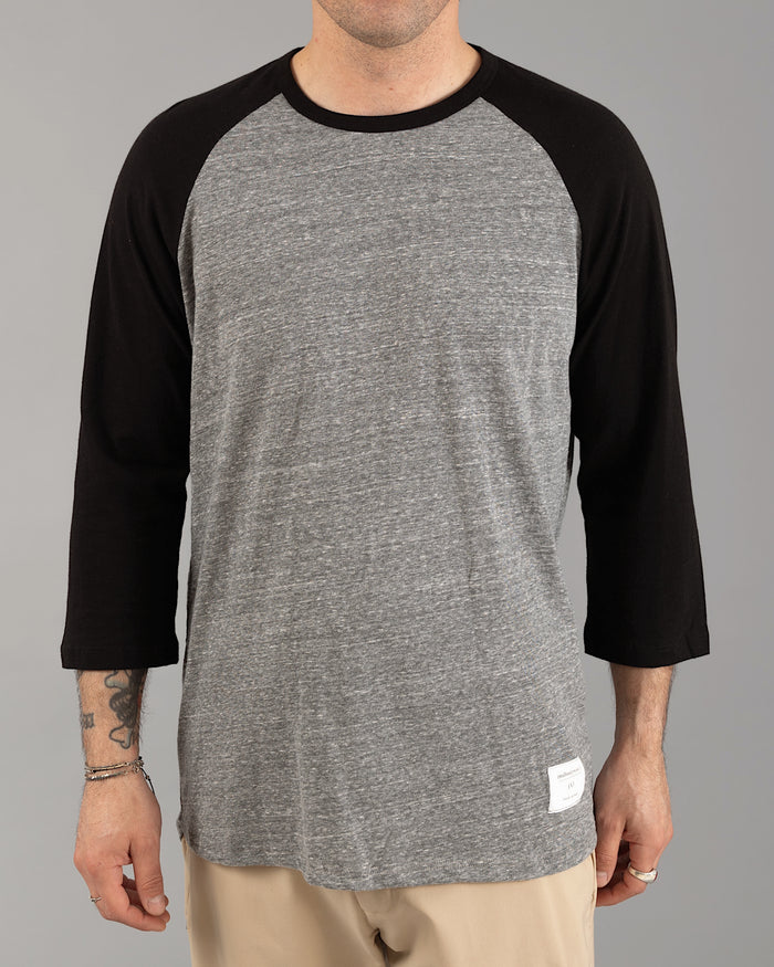 Signature Tri-Blend Raglan | Heather & Black