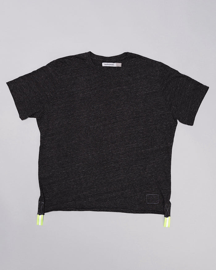 Signature Tri-blend Tee | Charcoal / Volt