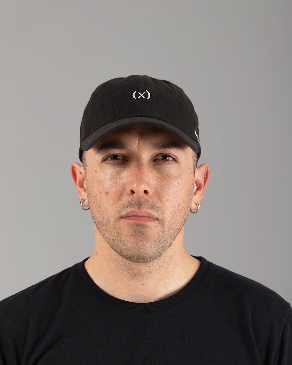 (x) Unconstructed Cap | Pirate Black