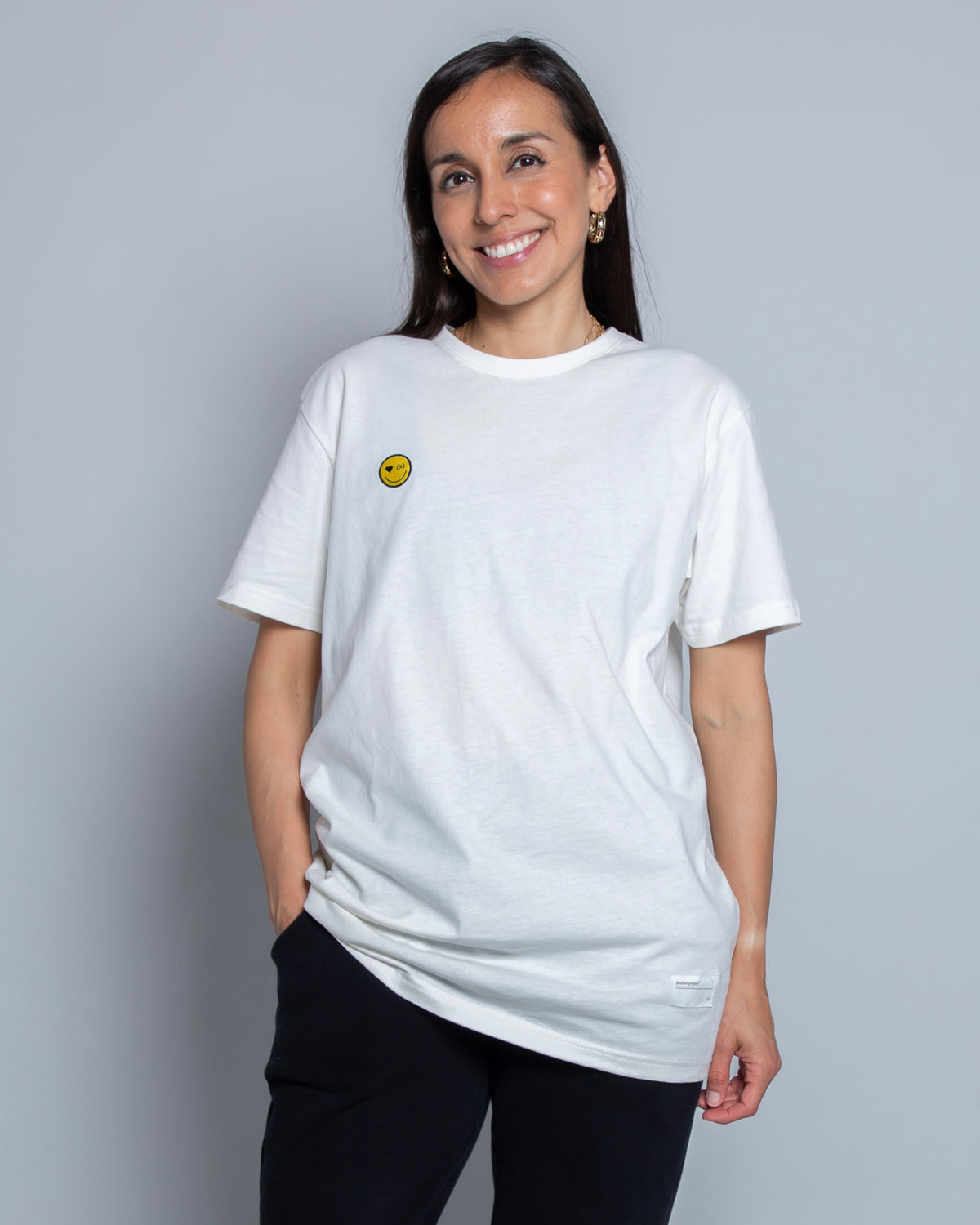 Be Happy Organic Tee | Oat Milk