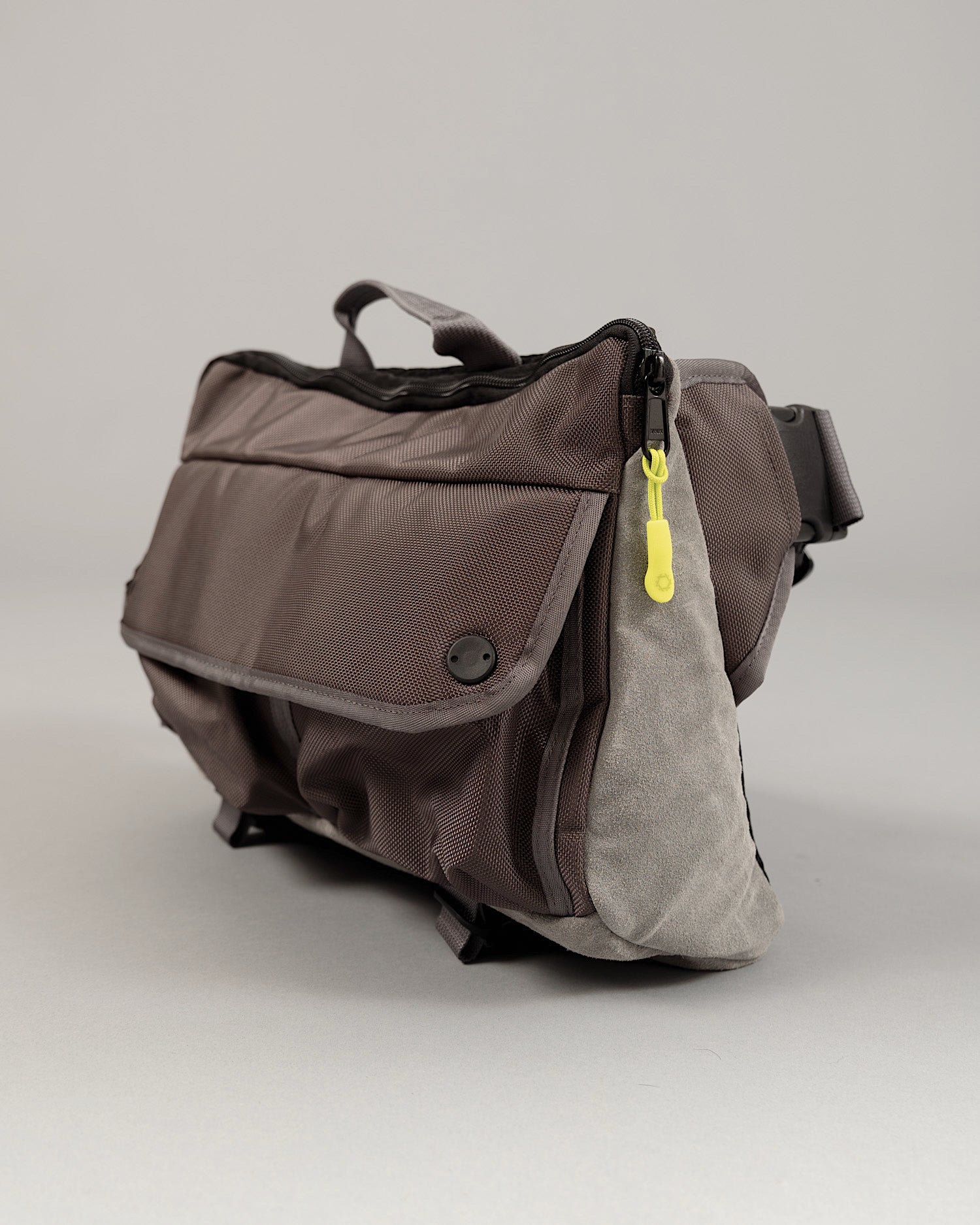 multee)project x DSPTCH Shoulder Bag | Greyscale